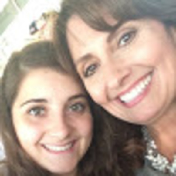 Meet your Posher, Lauri - Picture 1 of 1